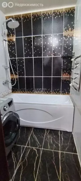 2-комнатная квартира: Екатеринбург, улица Рябинина, 29 (60.6 м) - Фото 2