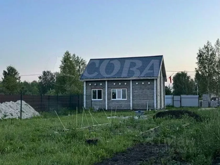 Дом в Тюменская область, Тюмень Ясень садовое товарищество, ул. ... - Фото 1