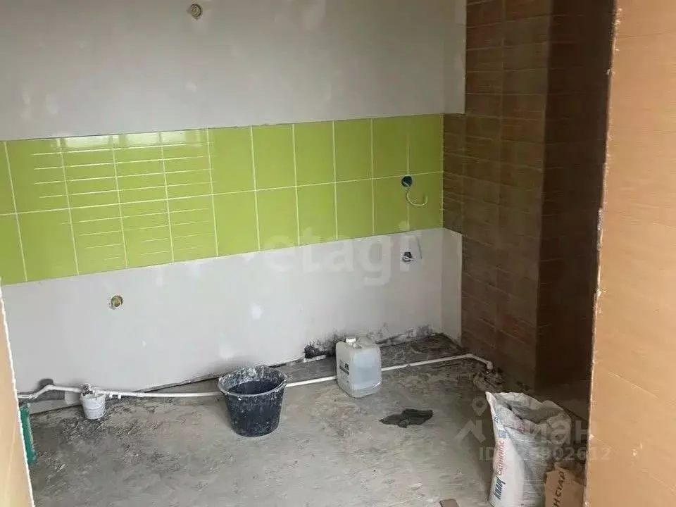 2-к кв. Крым, Щелкино Ленинский район, 2-й мкр, 60/1А (56.7 м) - Фото 1