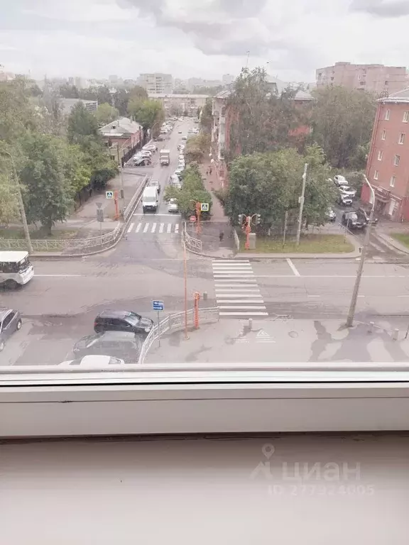 Офис в Кемеровская область, Кемерово ул. 50 лет Октября, 11 (19 м) - Фото 1