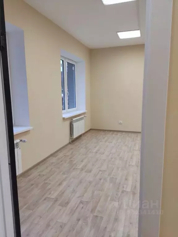 Офис в Чувашия, Чебоксары ул. Ленинского Комсомола, 7 (26 м) - Фото 2