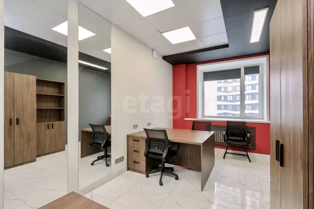 Офис в Удмуртия, Ижевск ул. Холмогорова, 17 (70 м) - Фото 2