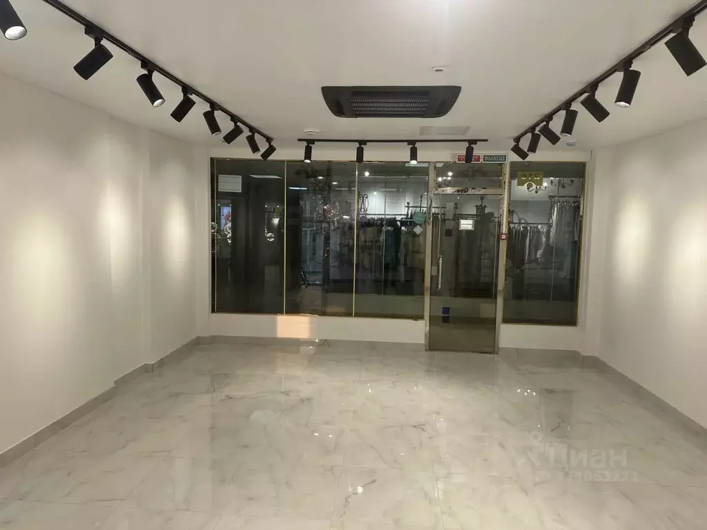 Торговая площадь в Хабаровский край, Хабаровск ул. Шеронова, 92 (30 м) - Фото 2