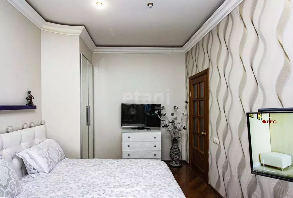 2-к кв. Тверская область, Тверь Вагжановский пер., 14 (80.0 м) - Фото 1