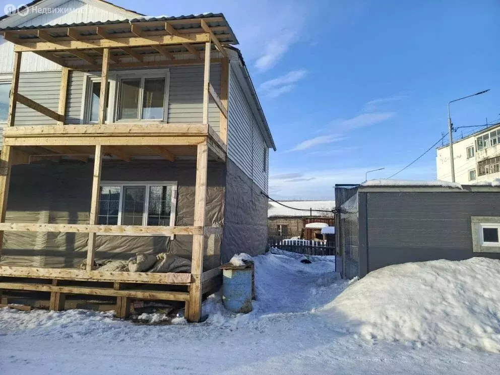 Дом в Якутск, Колымский переулок, 22 (130 м) - Фото 1
