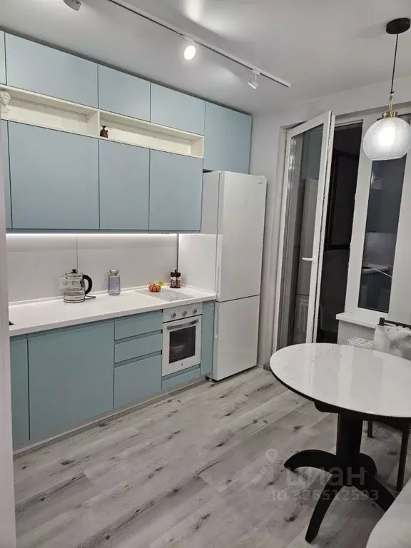 1-к кв. Хабаровский край, Хабаровск ул. Джамбула, 3 (36.4 м) - Фото 1