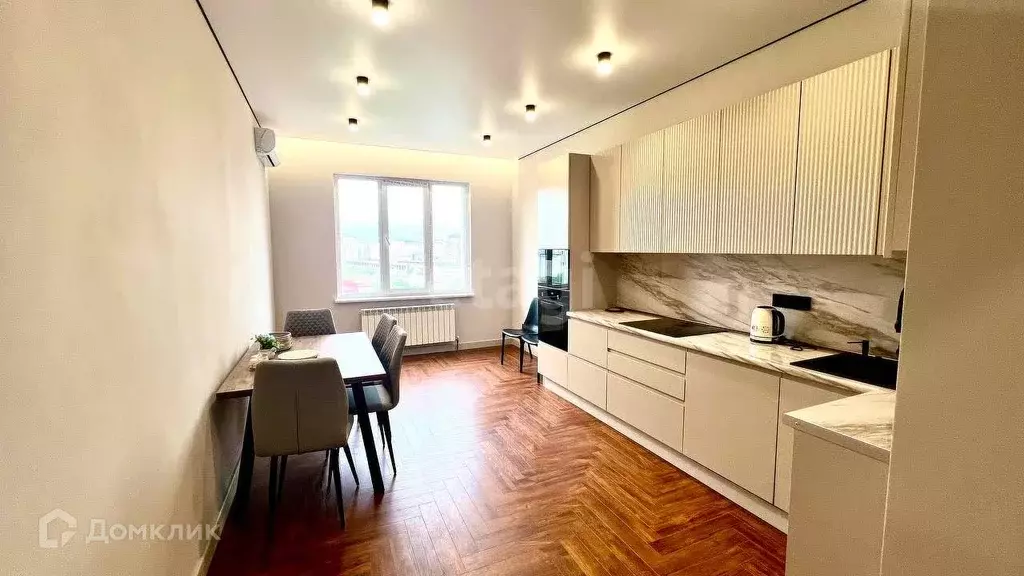 Продаётся 2-к квартира, 72 м - Фото 0