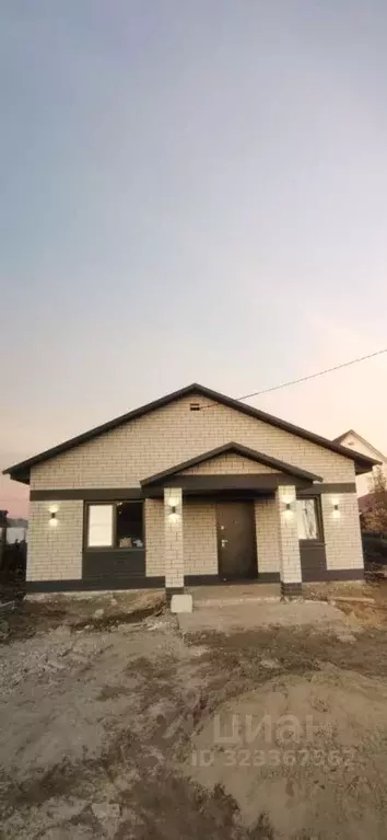 Дом в Алтайский край, Новоалтайск Ударная ул. (81 м) - Фото 1