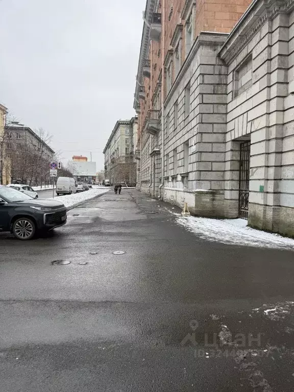 Торговая площадь в Санкт-Петербург ул. Маринеско, 5 (110 м) - Фото 1