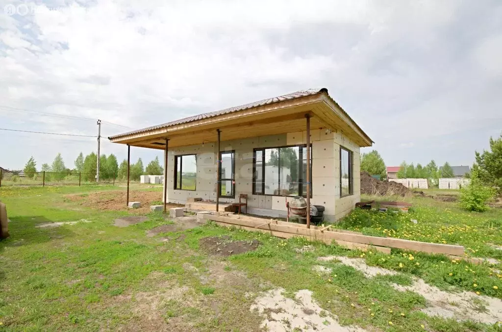 Дом в Ялуторовск, улица Артемьева (36 м) - Фото 2
