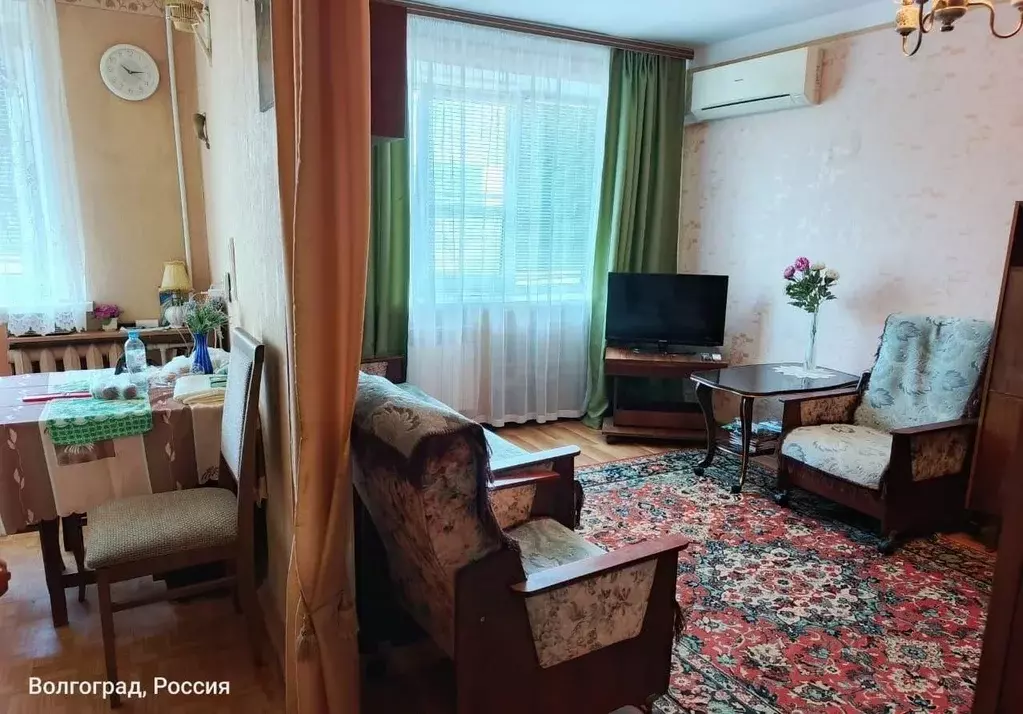 1-к кв. Волгоградская область, Волгоград Симбирская ул., 41 (29.7 м) - Фото 1