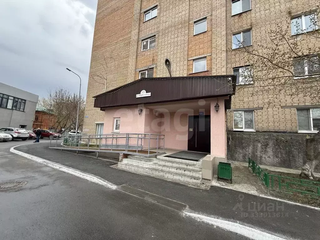 2-к кв. Тюменская область, Тюмень Первомайская ул., 44 (81.4 м) - Фото 1