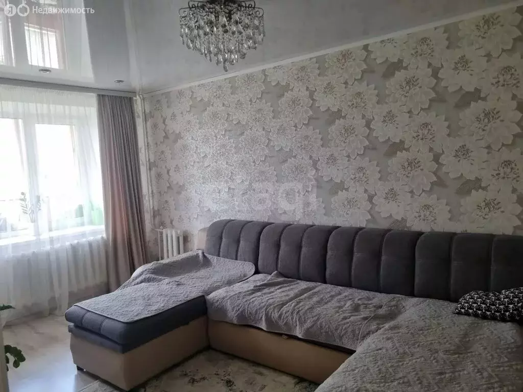 3-комнатная квартира: Нефтекамск, Городская улица, 10Б (75.4 м) - Фото 1