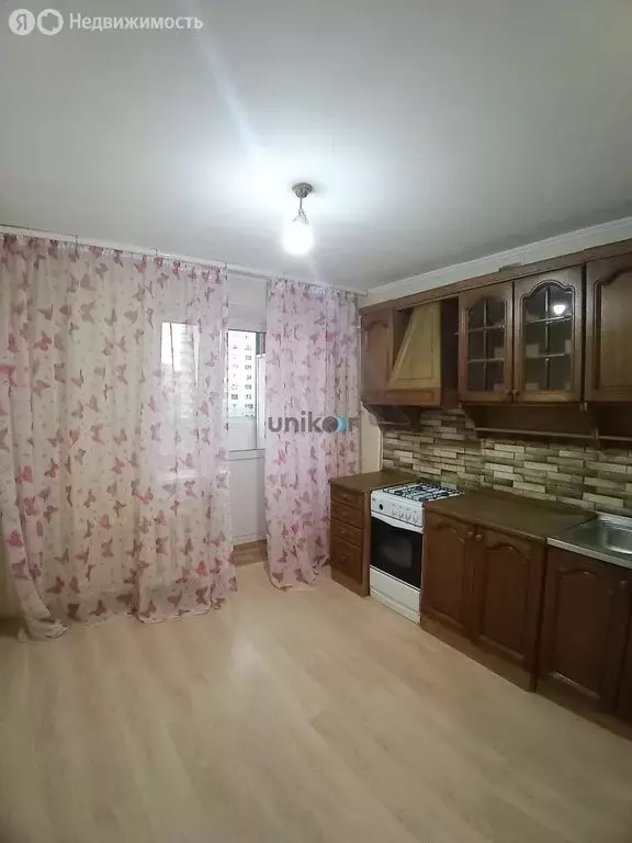 1-комнатная квартира: Октябрьский, 28-й микрорайон, 7 (37.7 м) - Фото 2