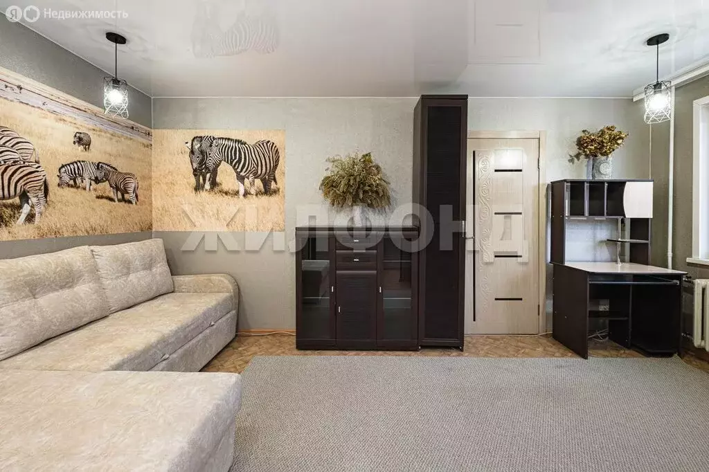 2-комнатная квартира: Новосибирск, улица Жуковского, 113/4 (46.4 м) - Фото 1