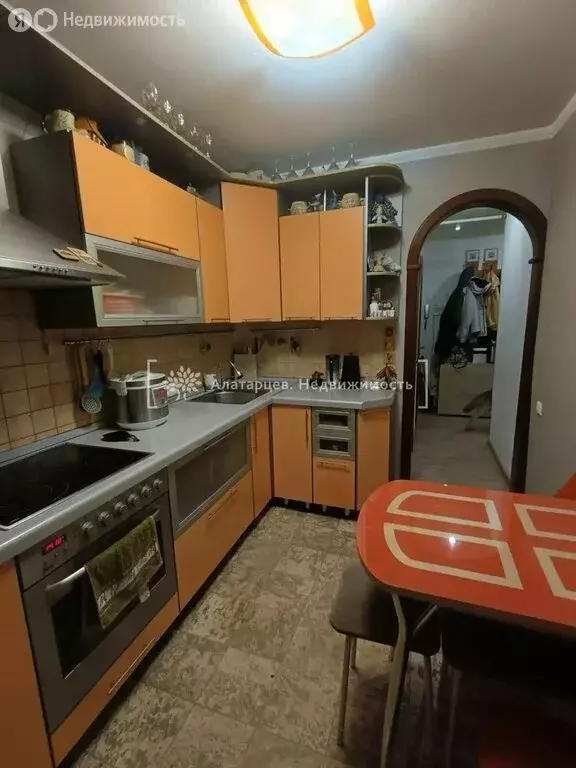 3-комнатная квартира: Томск, улица Некрасова, 6 (58.2 м) - Фото 1
