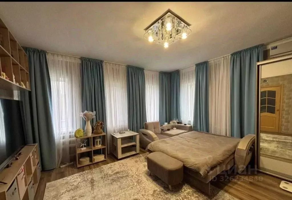 Дом в Белгородская область, Борисовский район, Краснокутское с/пос, с. ... - Фото 1