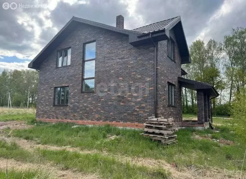 Дом в Тульская область, городской округ Тула, село Фёдоровка (180 м) - Фото 1