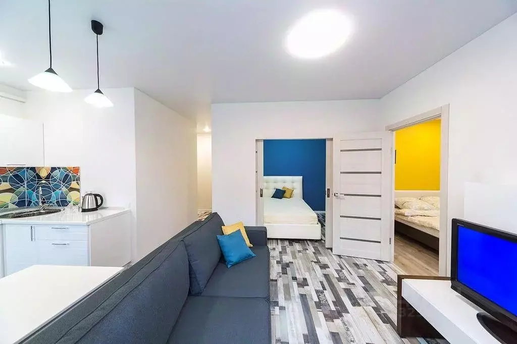 3-к кв. Пермский край, Пермь Комсомольский просп., 24 (50.0 м) - Фото 1