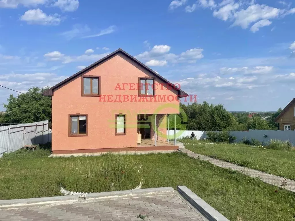 Дом в Белгородская область, Белгородский район, пос. Майский ул. ... - Фото 0