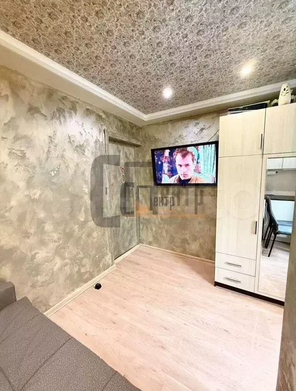 Комната 11,7 м в 1-к., 2/9 эт. - Фото 1