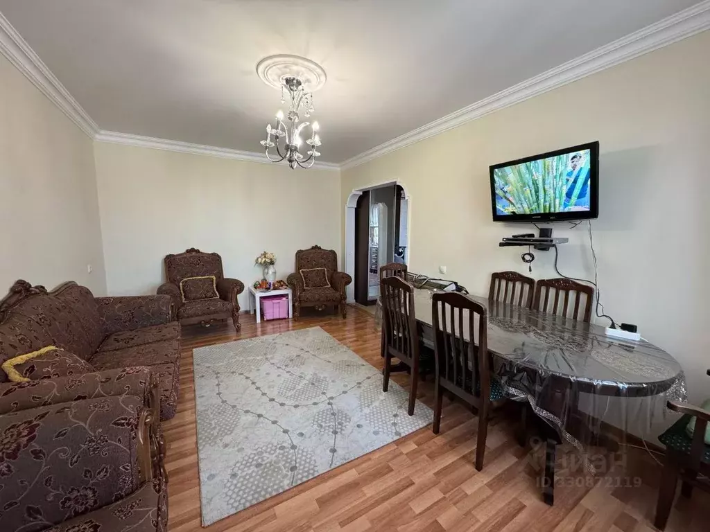 3-к кв. Кабардино-Балкария, Нальчик ул. Тарчокова (90.0 м) - Фото 1