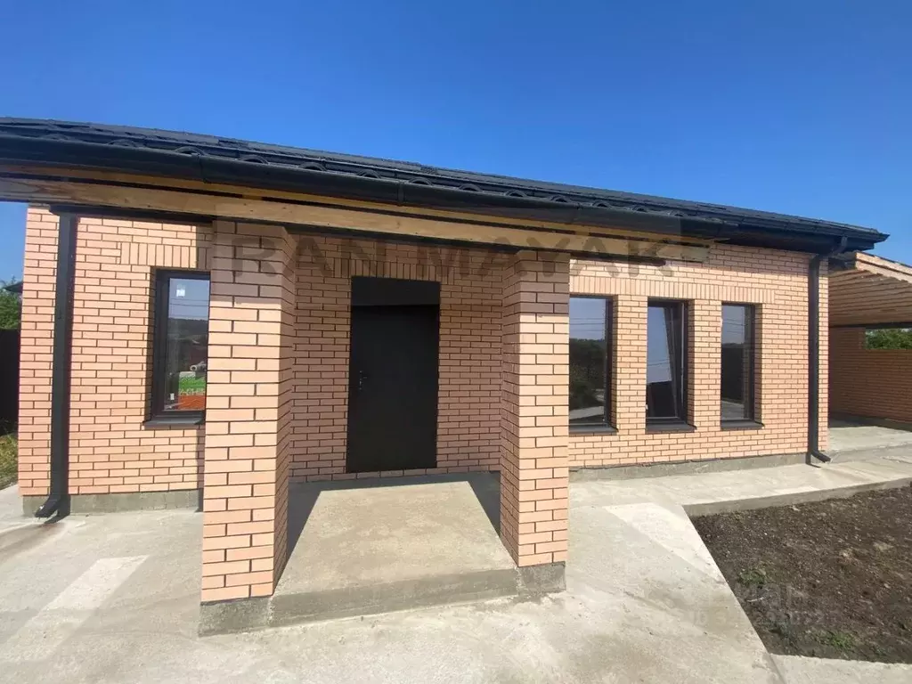 Дом в Адыгея, Майкоп ул. Тембота Керашева (134 м) - Фото 1