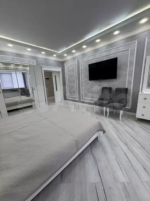 1-к. квартира, 70 м, 8/16 эт. - Фото 0