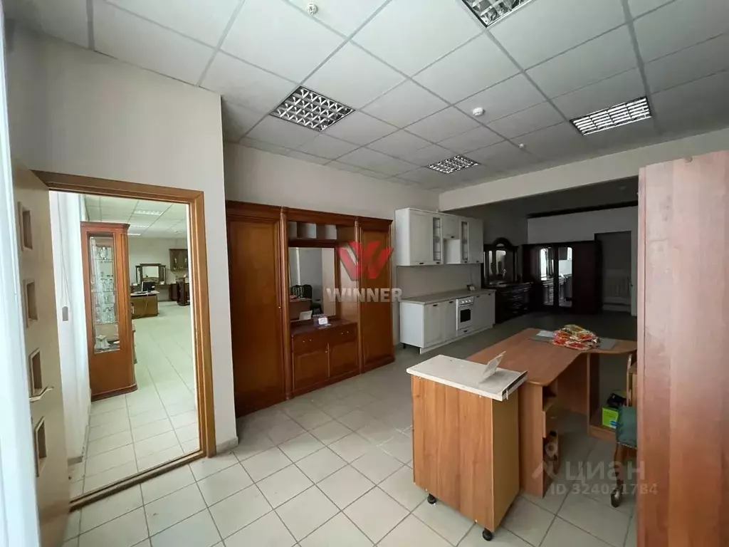 Торговая площадь в Нижегородская область, Нижний Новгород ул. Юлиуса ... - Фото 1