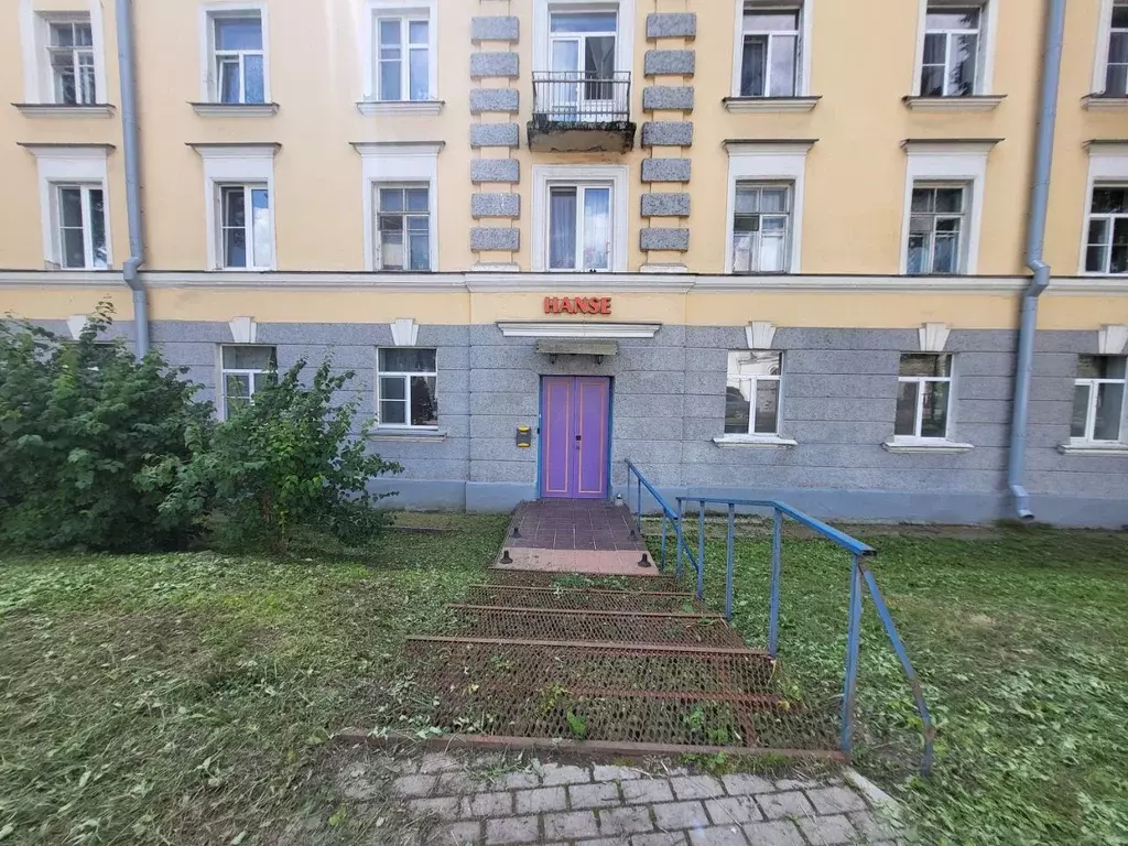 4-к кв. Псковская область, Псков ул. Леона Поземского, 44 (110.0 м) - Фото 1