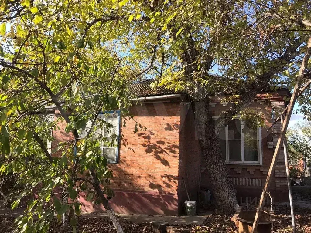 Дом в Краснодарский край, Лабинск Набережный проезд (98 м) - Фото 1