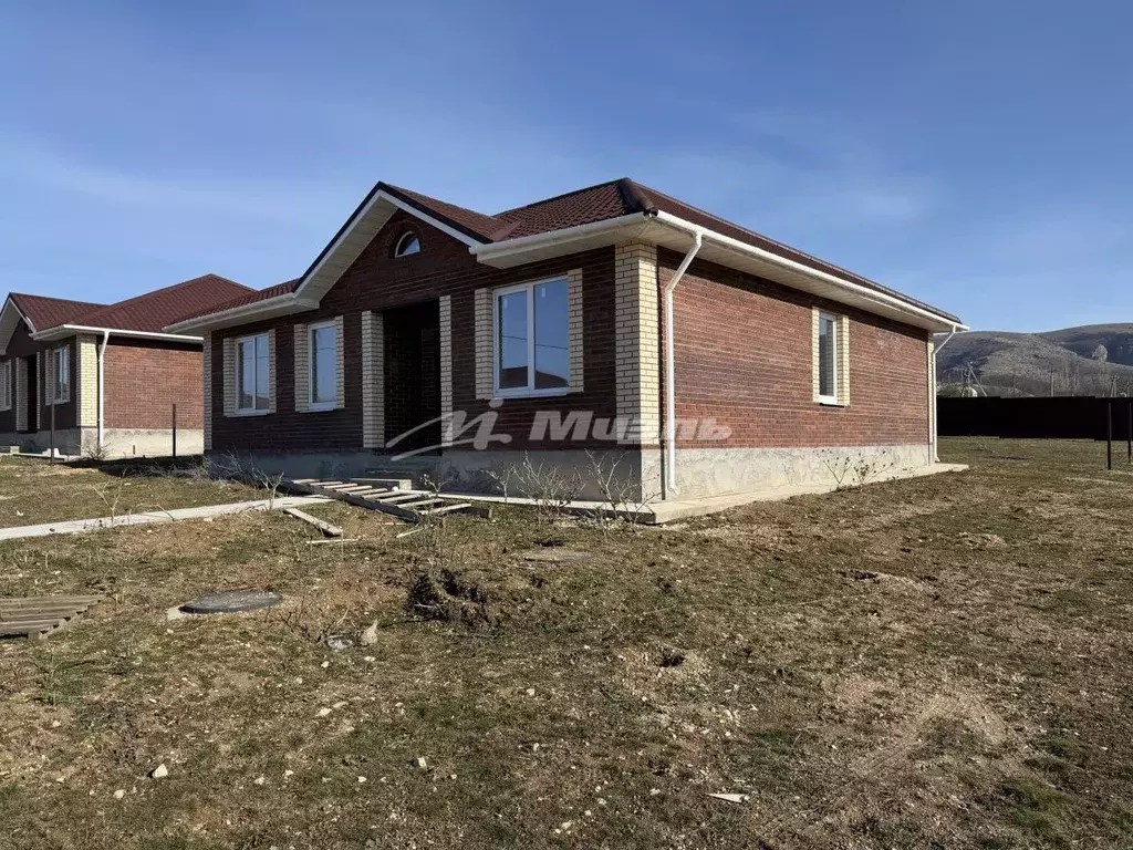 Дом в Крым, Симферопольский район, с. Доброе ул. Авдет, 10 (118 м) - Фото 2