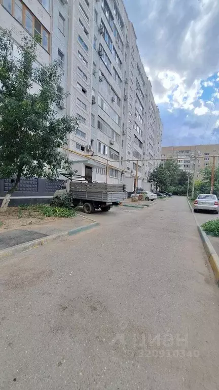 3-к кв. Астраханская область, Астрахань пл. Карла Маркса, 21 (58.2 м) - Фото 1