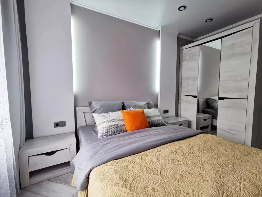 2-к кв. Татарстан, Казань ул. Николая Ершова, 62Дк2 (55.0 м) - Фото 0