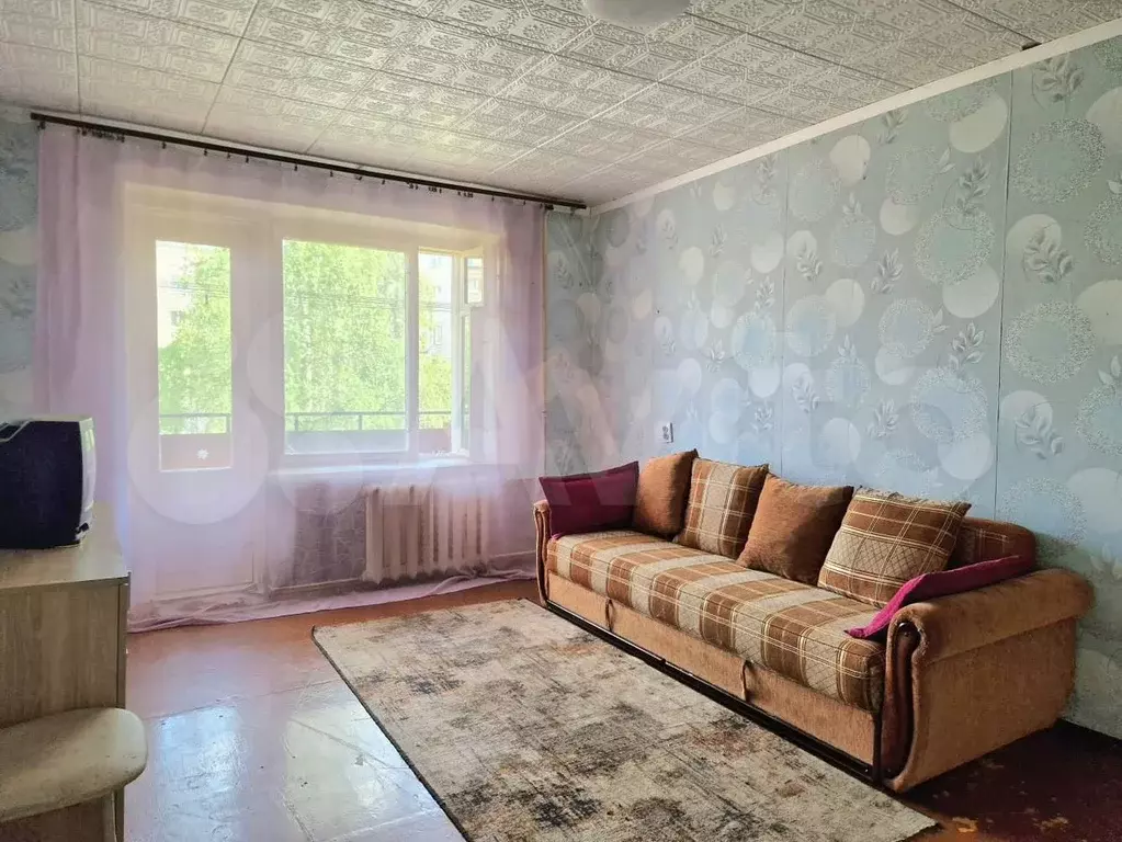 2-к. квартира, 52 м, 2/5 эт. - Фото 0