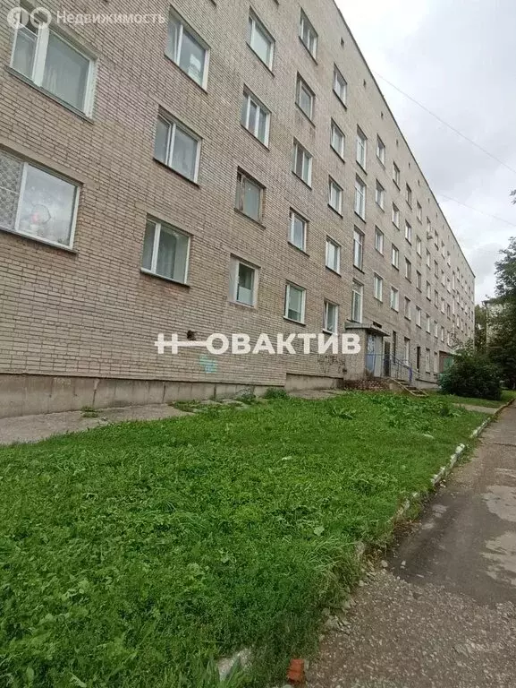 1к в 8-комнатной квартире (13 м) - Фото 1