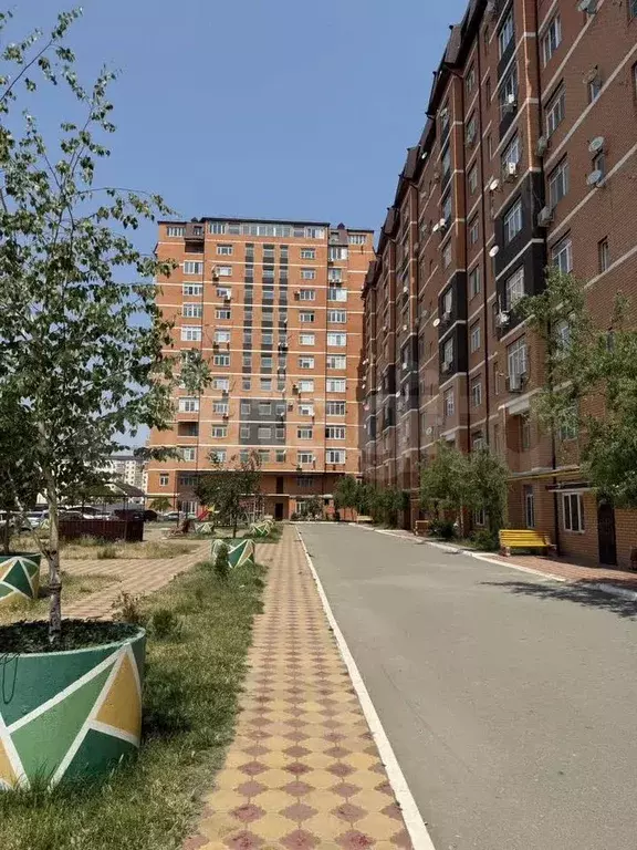 2-к. квартира, 87 м, 7/13 эт. - Фото 1
