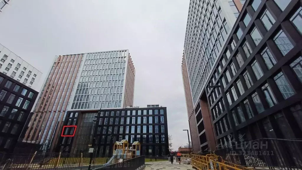 1-к кв. Москва ул. Светланова, 11к2 (70.3 м) - Фото 2