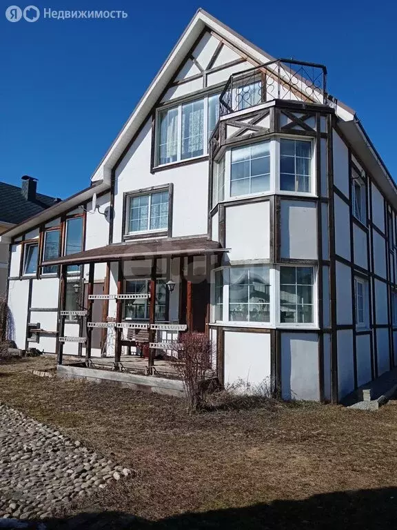 Дом в Сыктывкар, район Лесозавод, Лесозаводская улица (270 м) - Фото 1