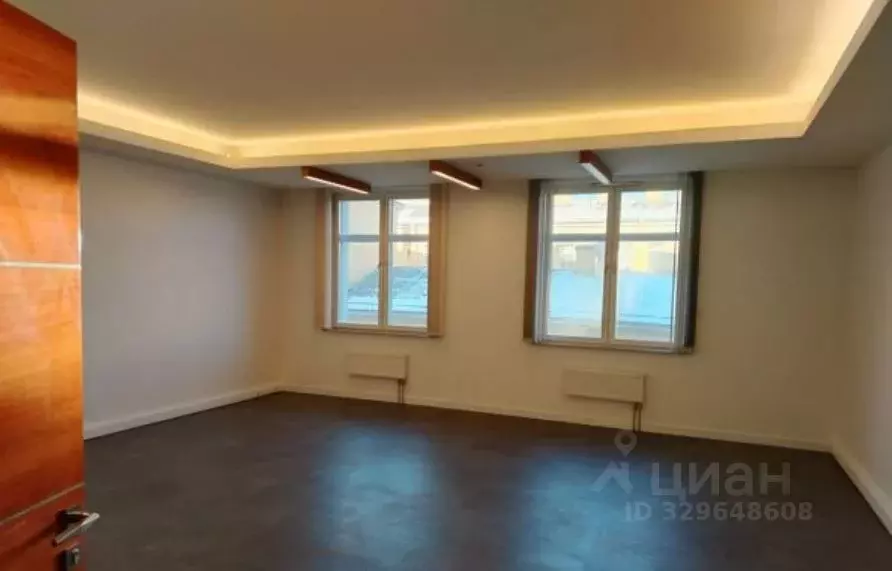 Офис в Санкт-Петербург Невский просп., 68а (546 м) - Фото 1