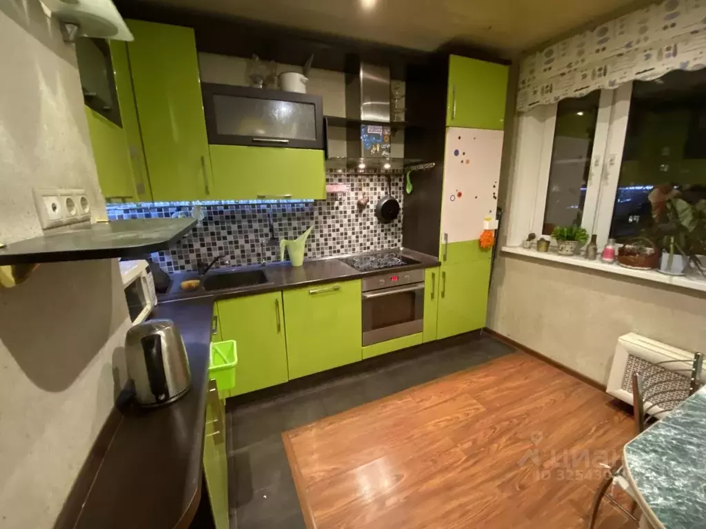 2-к кв. Московская область, Королев ул. Горького, 39 (58.0 м) - Фото 2