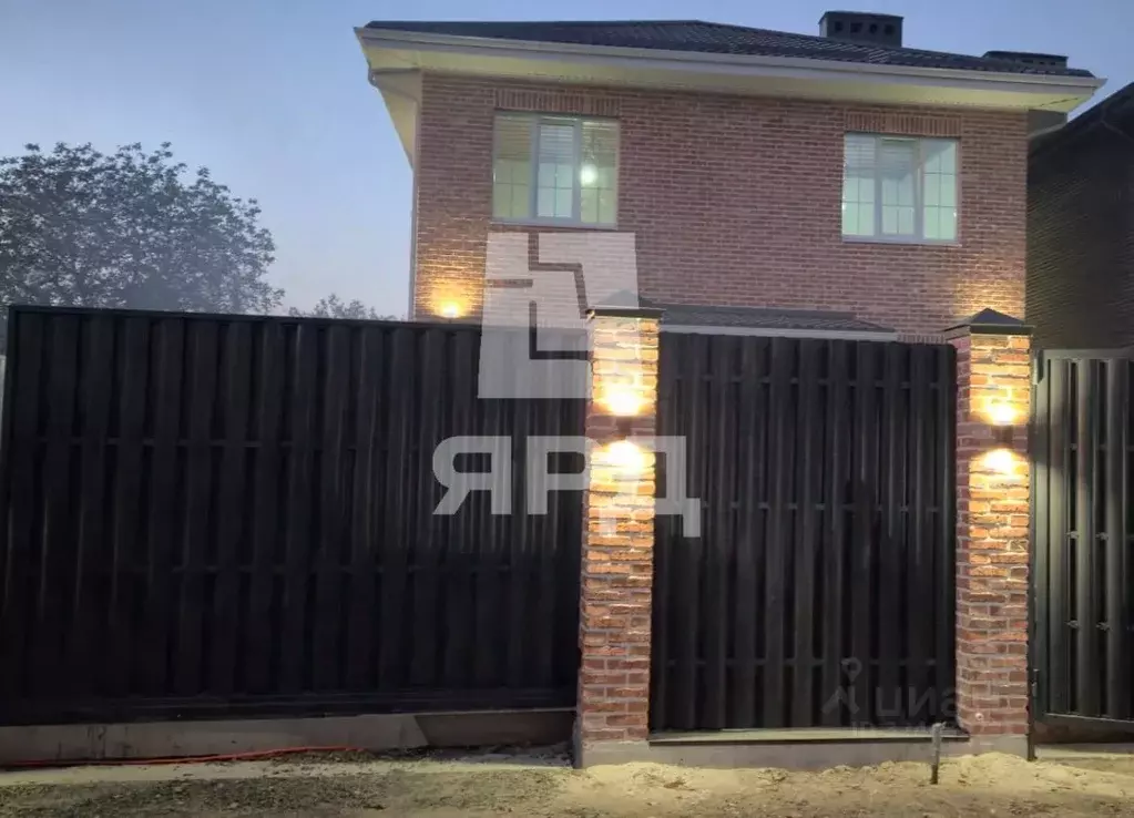 Дом в Ростовская область, Ростов-на-Дону Прогулочная ул. (190 м) - Фото 1