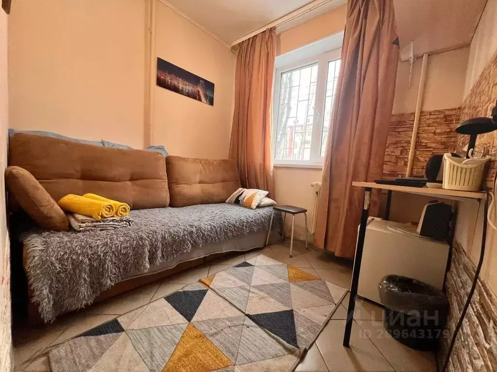 Комната Тюменская область, Тюмень Севастопольская ул., 17 - Фото 1