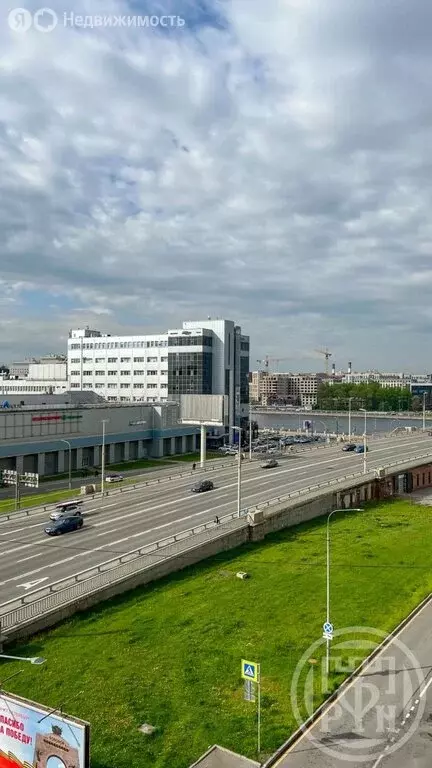 3-комнатная квартира: Санкт-Петербург, Аптекарский проспект, 5 (93 м) - Фото 0