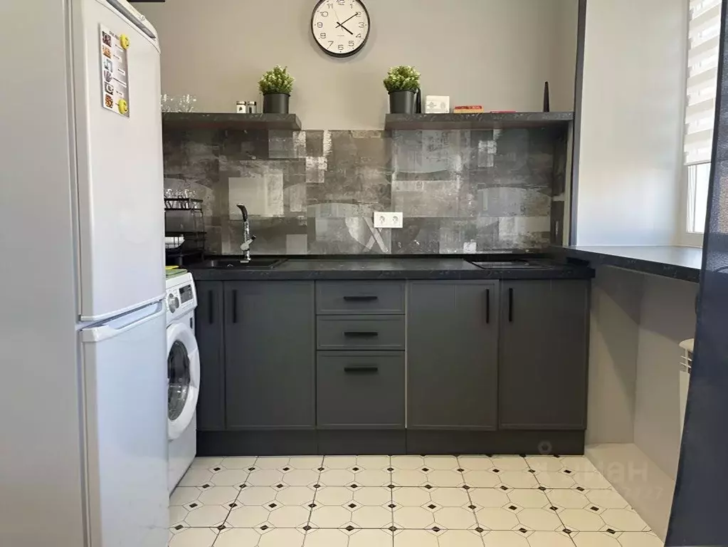 2-к кв. Алтайский край, Барнаул просп. Ленина, 157 (41.0 м) - Фото 1