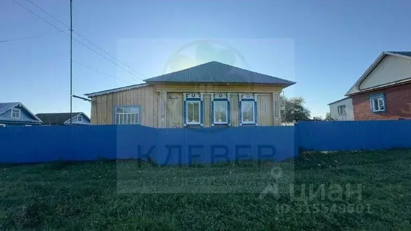 Дом в Башкортостан, Кушнаренковский район, Горьковский сельсовет, д. ... - Фото 1