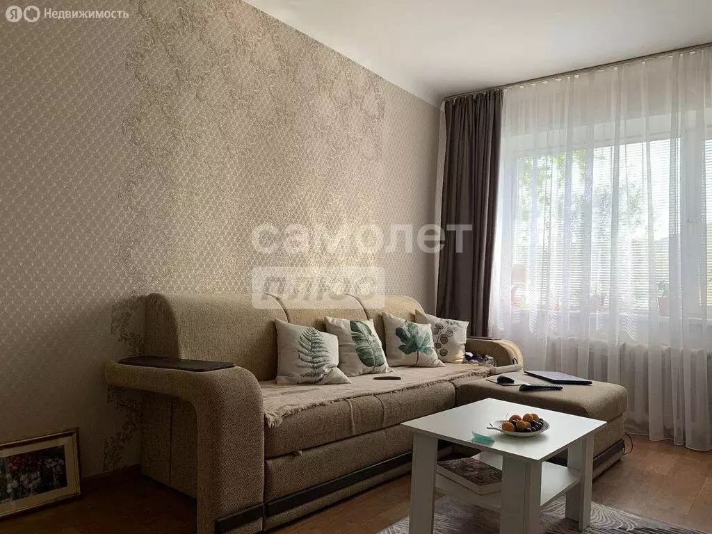 3-комнатная квартира: Ишим, улица Красина, 11 (53.7 м) - Фото 0