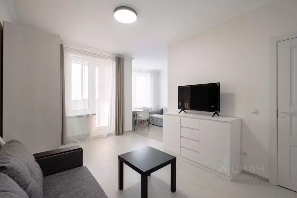 Студия Санкт-Петербург ул. Кустодиева, 5к1 (32.0 м) - Фото 0