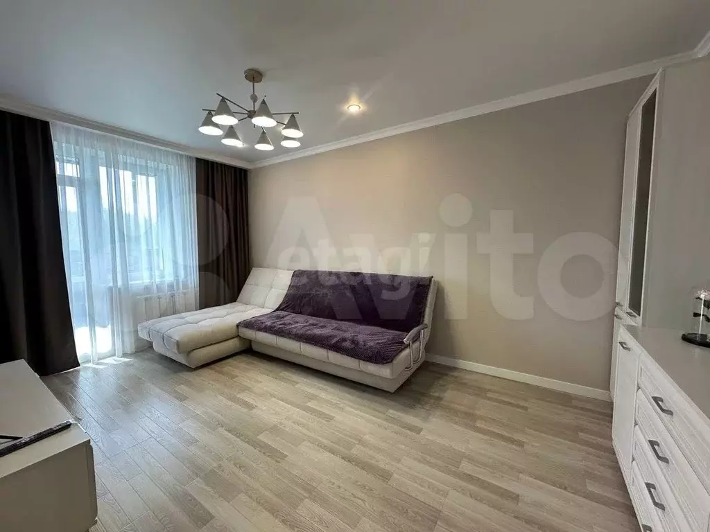 2-к. квартира, 55 м, 4/9 эт. - Фото 1