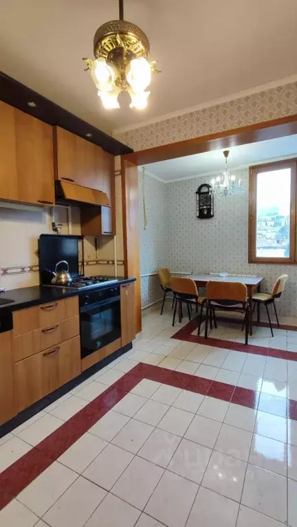 3-к кв. Крым, Ялта ул. Макаренко, 8к2 (80.0 м) - Фото 2